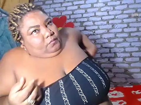 bustyboobsperver online show from 10-28-25, 11:18