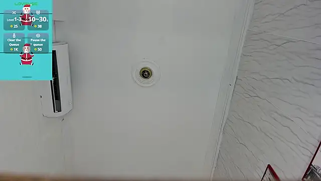 Snapshot of TOWERS21_ chatting on 12-12-24, 08:21 TOWERS21 online show from 12-12-24, 08:21