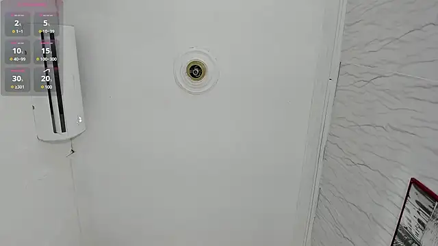 Snapshot of TOWERS21_ chatting on 01-11-25, 07:59 TOWERS21 online show from 01-11-25, 07:59