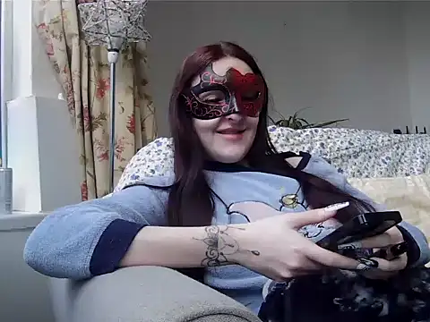 LexiSnowUK online show from 03-13-26, 10:55