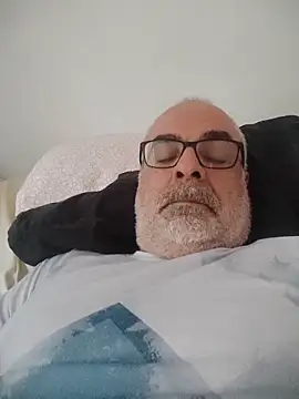 Satiro Sevilla online show from 11-16-25, 04:56