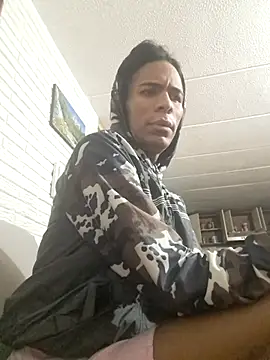 Strella ferrera online show from 02-17-25, 07:47