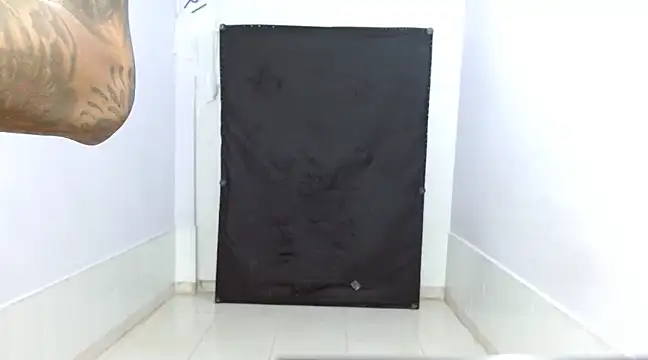 latino hotxxx online show from 01-26-25, 04:30