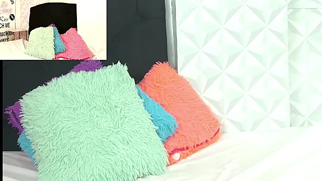 moan sex2 online show from 10-22-25, 04:40