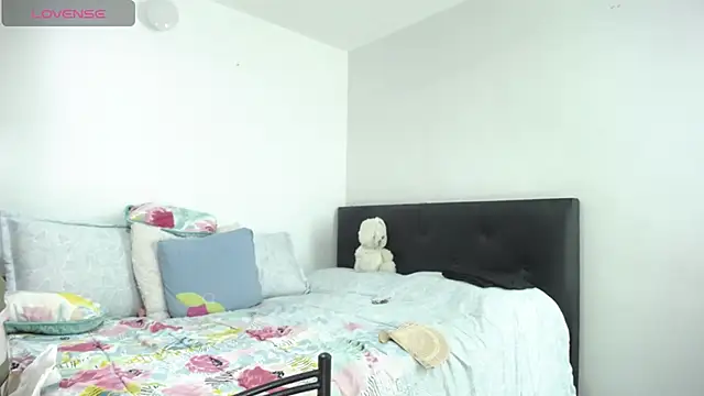 Angelina Stone 65 online show from 03-18-25, 11:09