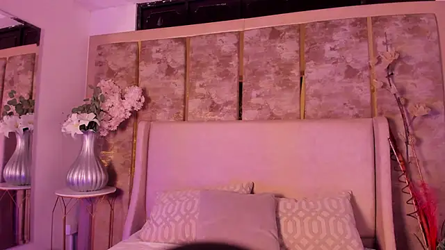 NairobiLee online show from 02-19-25, 11:38