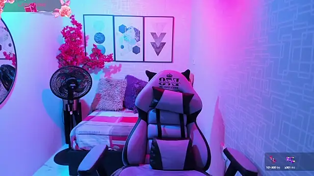 Snapshot of Tiara_rr chatting on 01-07-25, 03:46 Tiara rr online show from 01-07-25, 03:46