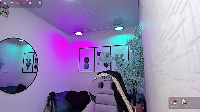 Tiara rr online show from 04-24-26, 03:09