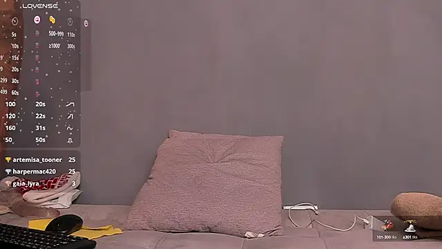 iamcamiloo  online show from 12-13-24, 07:15