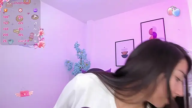 Ema louis  online show from 01-25-25, 06:13