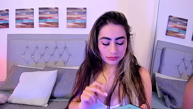 Snapshot of samanthasweeth chatting on 03-13-25, 07:28 samanthasweeth online show from 03-13-25, 07:28