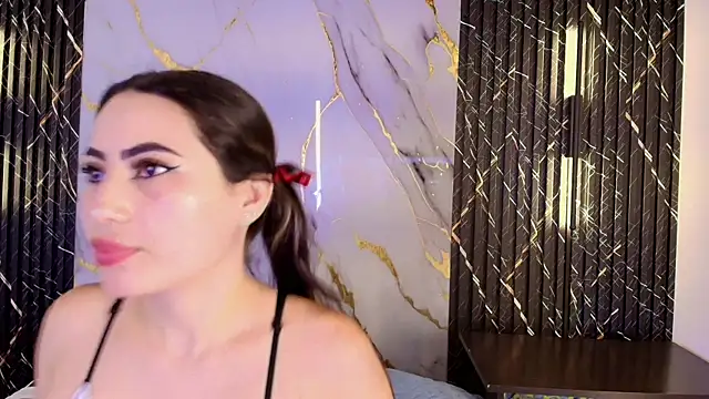 Snapshot of samanthasweeth chatting on 09-14-25, 04:28 samanthasweeth online show from 09-14-25, 04:28