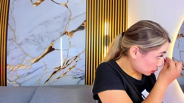 Snapshot of samanthasweeth chatting on 09-30-25, 07:41 samanthasweeth online show from 09-30-25, 07:41