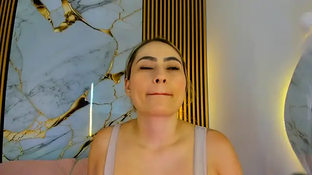 Snapshot of samanthasweeth chatting on 10-20-25, 07:25 samanthasweeth online show from 10-20-25, 07:25