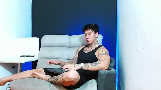 JUSTIN FULLER1 online show from 03-27-26, 02:50