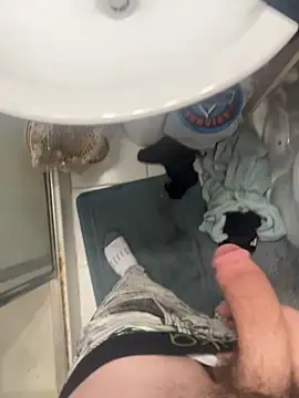 Snapshot of daddyjake101 chatting on 12-22-25, 02:52 daddyjake101 online show from 12-22-25, 02:52