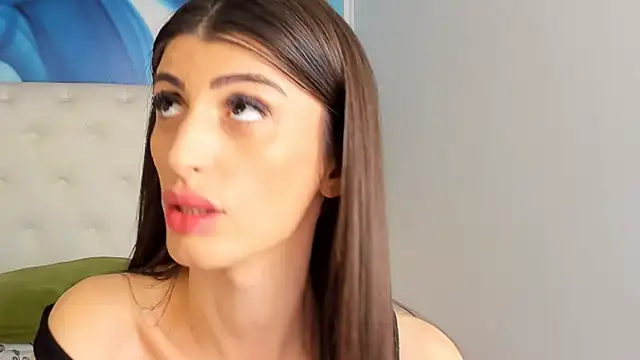 SkinnyDolly online show from 02-23-25, 01:13