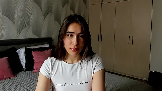 Bambiii bby online show from 03-22-26, 04:05