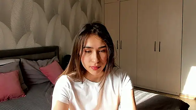 Bambiii bby online show from 04-03-26, 02:20