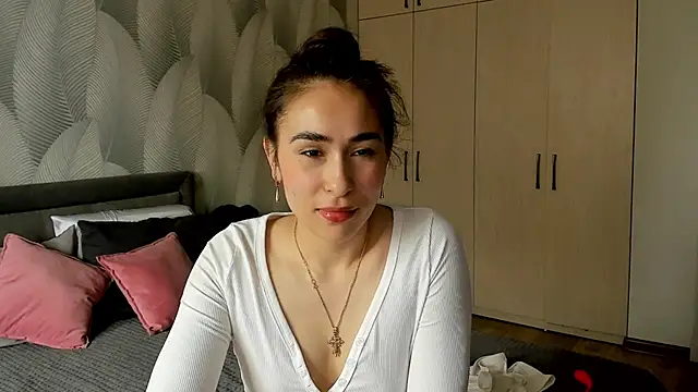 Bambiii bby online show from 05-30-26, 05:15