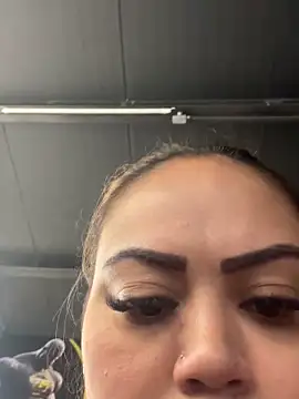 lariic online show from 09-08-25, 06:07