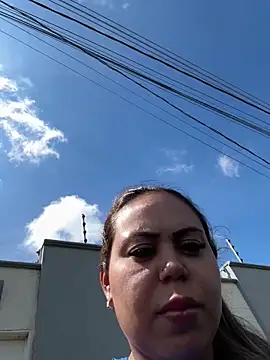 lariic online show from 03-12-26, 01:17