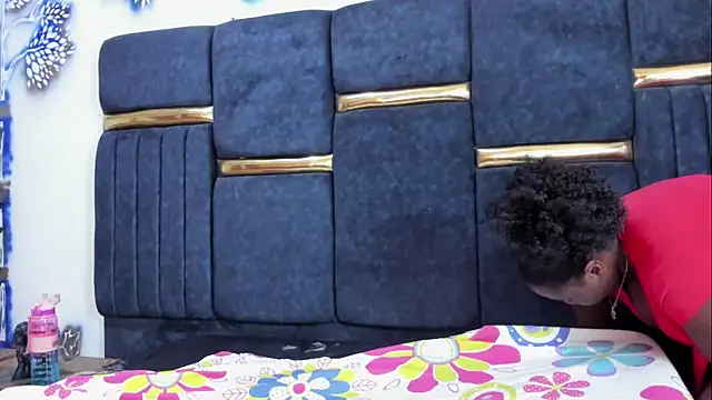 skaysanchez1 online show from 04-18-26, 07:40