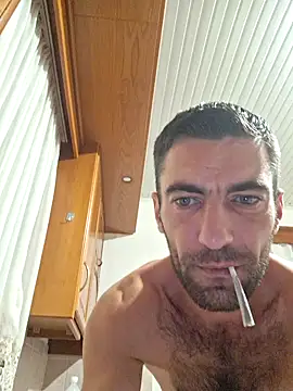 Snapshot of Greecefuck chatting on 09-10-25, 06:41 Greecefuck online show from 09-10-25, 06:41