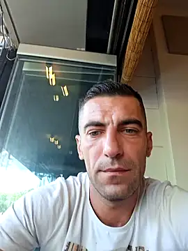 Snapshot of Greecefuck chatting on 09-13-25, 02:39 Greecefuck online show from 09-13-25, 02:39