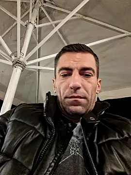 Snapshot of Greecefuck chatting on 10-12-25, 05:34 Greecefuck online show from 10-12-25, 05:34