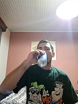 Snapshot of Greecefuck chatting on 01-07-26, 06:32 Greecefuck online show from 01-07-26, 06:32