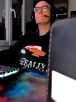 bogland33 online show from 03-03-25, 07:17