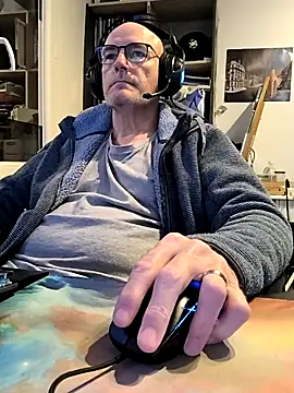 bogland33 online show from 03-20-25, 07:04