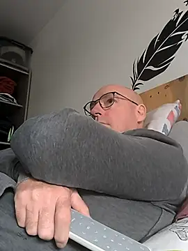 bogland33 online show from 11-10-25, 10:47