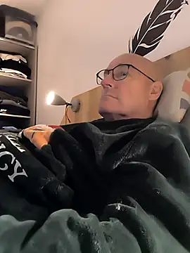 bogland33 online show from 11-23-25, 09:58