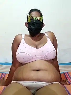 Snapshot of kumaricapalsex2 chatting on 02-20-25, 03:01 kumaricapalsex2 online show from 02-20-25, 03:01