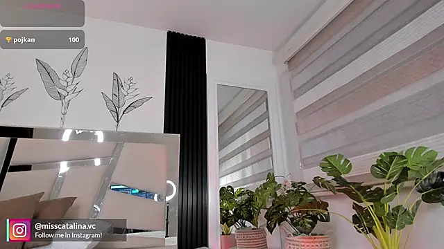 miss catalinaa online show from 04-20-26, 12:08