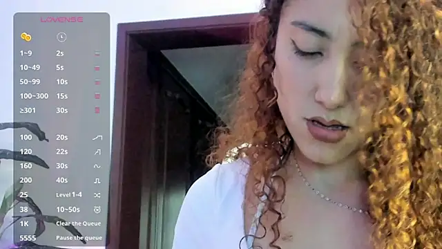 Snapshot of miss_catalinaa chatting on 06-11-26, 12:03 miss catalinaa online show from 06-11-26, 12:03