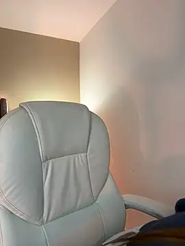 ARITOO  online show from 01-02-25, 03:58