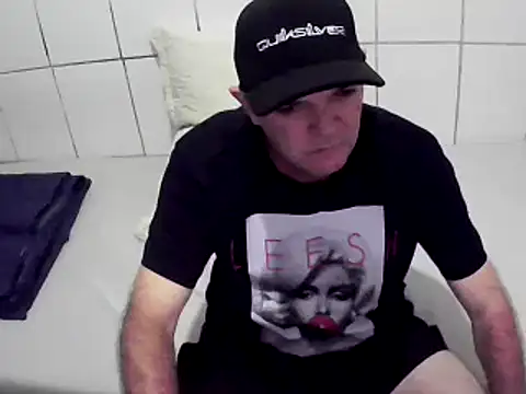 pierdona online show from 02-18-25, 08:14