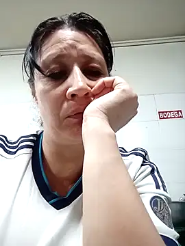 carolina linarez69 online show from 10-20-25, 11:27