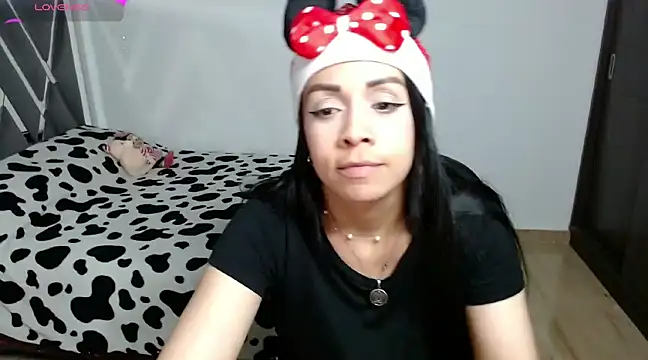 Amber Lovely online show from 12-18-24, 01:05