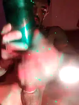 Snapshot of HungJonny99 chatting on 03-03-25, 02:47 HungJonny99 online show from 03-03-25, 02:47