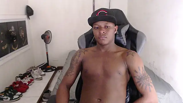 Alid 17 online show from 12-24-24, 01:49