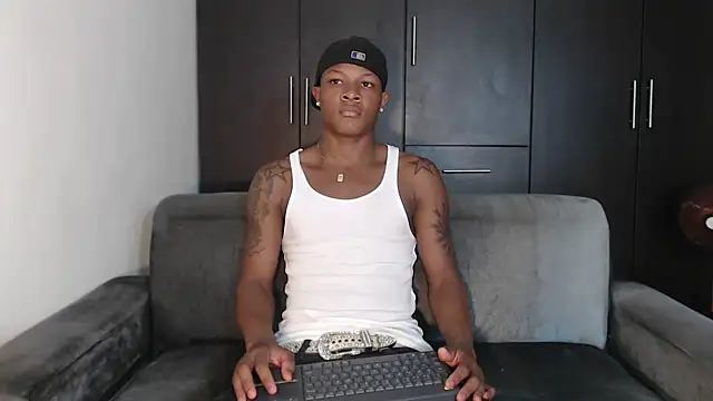 Alid 17 online show from 02-28-25, 09:01