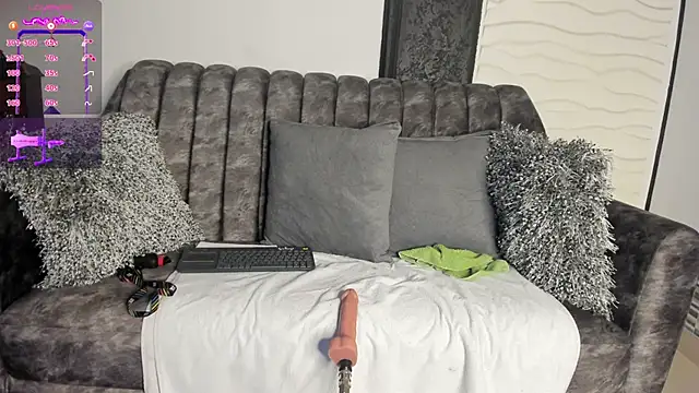 kinky polar online show from 12-07-24, 01:58