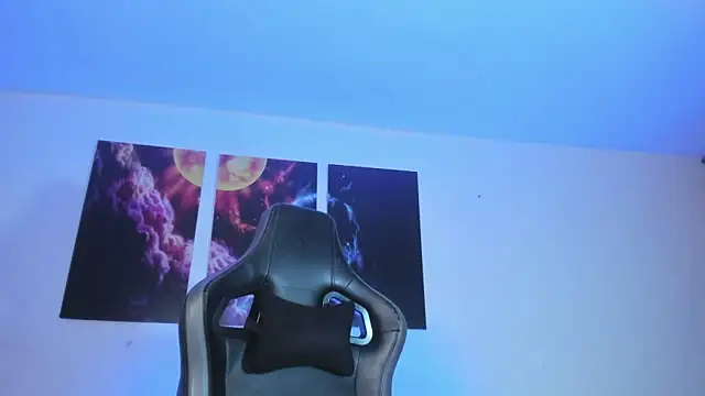 Snapshot of Lazy_Blake chatting on 01-16-25, 01:36 Lazy Blake online show from 01-16-25, 01:36