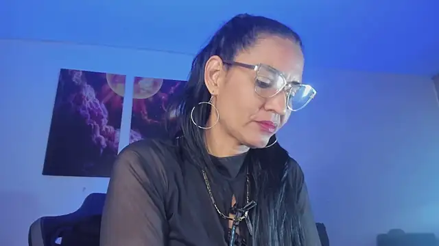 Snapshot of Lazy_Blake chatting on 01-18-25, 01:40 Lazy Blake online show from 01-18-25, 01:40