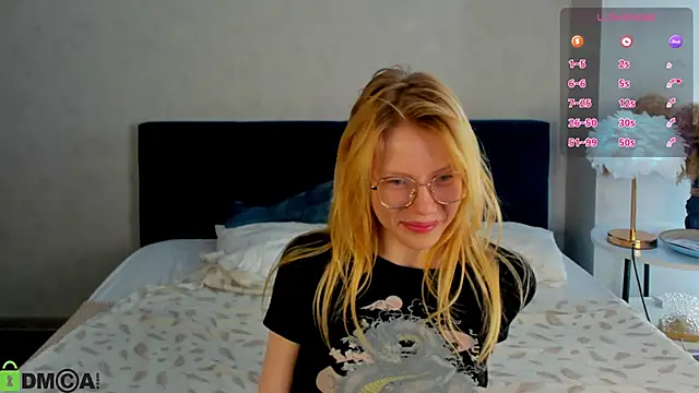 Esme Runn online show from 05-21-26, 03:13