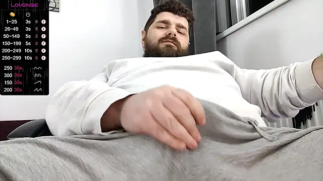 Snapshot of KingMarti chatting on 12-24-24, 03:16 KingMarti online show from 12-24-24, 03:16